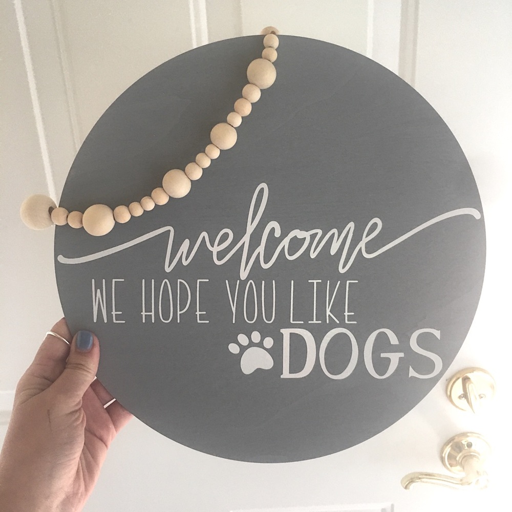 Farmhouse Welcome Sign 🐾🦴 - Picture 2 of 2